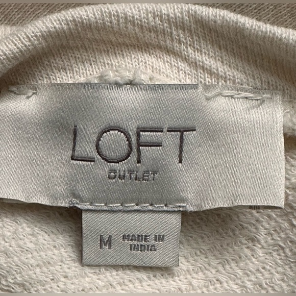 🌟LOFT Cream Sweatshirt🌟 - Picture 6 of 10